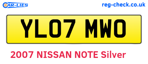 YL07MWO are the vehicle registration plates.