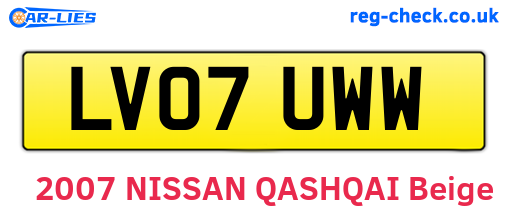 LV07UWW are the vehicle registration plates.