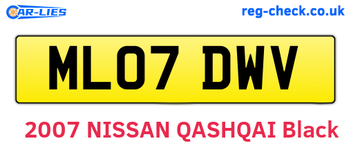 ML07DWV are the vehicle registration plates.