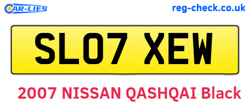 SL07XEW are the vehicle registration plates.