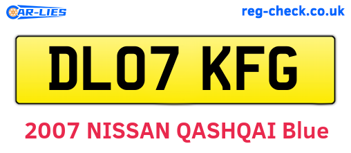 DL07KFG are the vehicle registration plates.