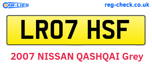 LR07HSF are the vehicle registration plates.