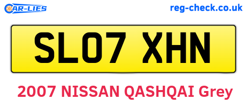 SL07XHN are the vehicle registration plates.