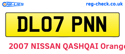 DL07PNN are the vehicle registration plates.