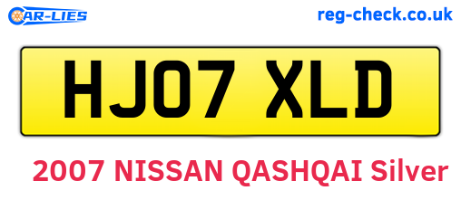 HJ07XLD are the vehicle registration plates.