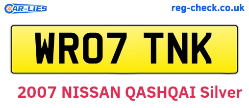 WR07TNK are the vehicle registration plates.