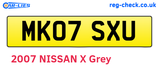 MK07SXU are the vehicle registration plates.