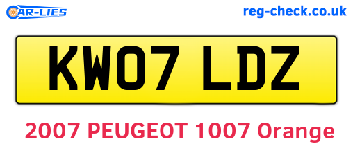 KW07LDZ are the vehicle registration plates.