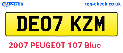 DE07KZM are the vehicle registration plates.