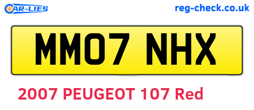 MM07NHX are the vehicle registration plates.