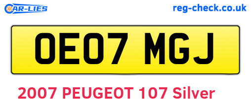 OE07MGJ are the vehicle registration plates.