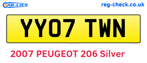 YY07TWN are the vehicle registration plates.