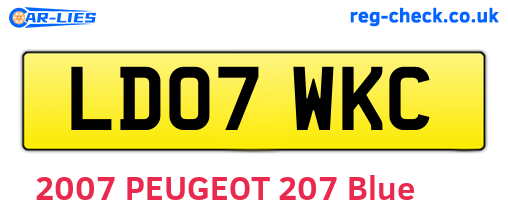 LD07WKC are the vehicle registration plates.
