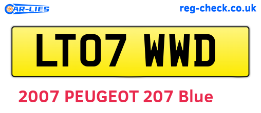 LT07WWD are the vehicle registration plates.
