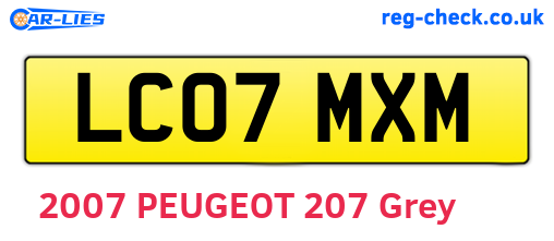 LC07MXM are the vehicle registration plates.