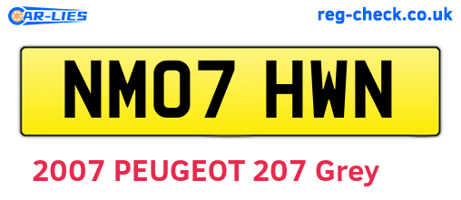 NM07HWN are the vehicle registration plates.