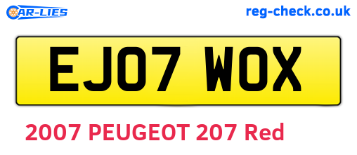 EJ07WOX are the vehicle registration plates.