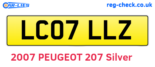 LC07LLZ are the vehicle registration plates.