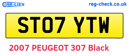 ST07YTW are the vehicle registration plates.