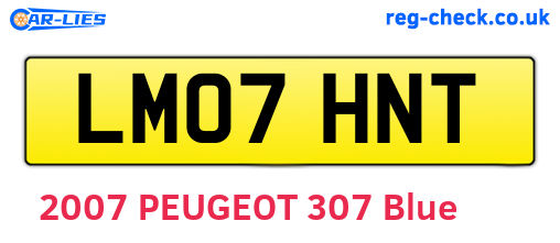 LM07HNT are the vehicle registration plates.