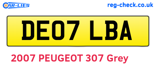 DE07LBA are the vehicle registration plates.