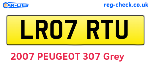 LR07RTU are the vehicle registration plates.
