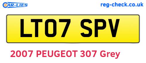 LT07SPV are the vehicle registration plates.