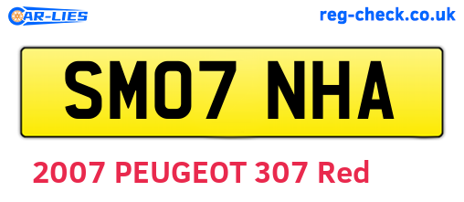 SM07NHA are the vehicle registration plates.