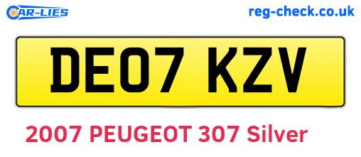 DE07KZV are the vehicle registration plates.