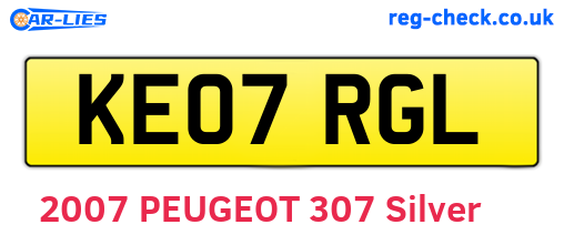 KE07RGL are the vehicle registration plates.