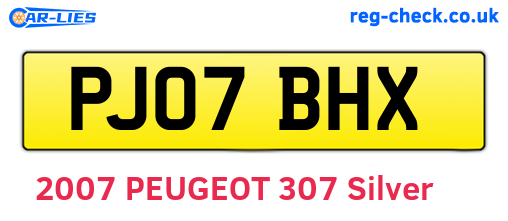 PJ07BHX are the vehicle registration plates.