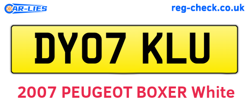 DY07KLU are the vehicle registration plates.