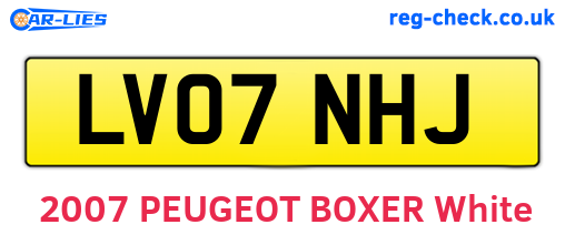 LV07NHJ are the vehicle registration plates.