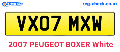 VX07MXW are the vehicle registration plates.