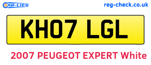 KH07LGL are the vehicle registration plates.