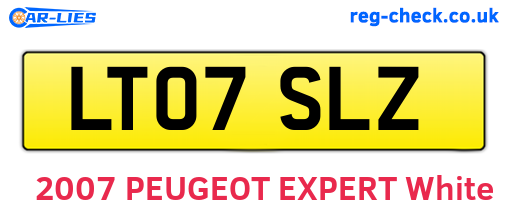 LT07SLZ are the vehicle registration plates.