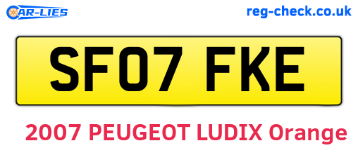 SF07FKE are the vehicle registration plates.