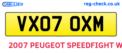VX07OXM are the vehicle registration plates.
