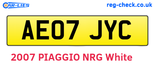 AE07JYC are the vehicle registration plates.