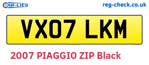 VX07LKM are the vehicle registration plates.