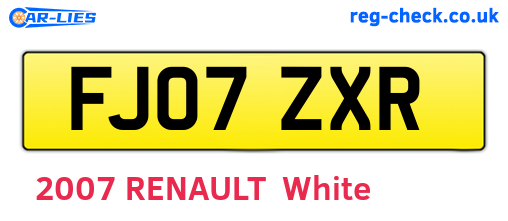 FJ07ZXR are the vehicle registration plates.