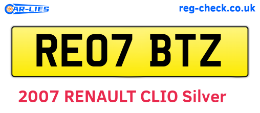 RE07BTZ are the vehicle registration plates.