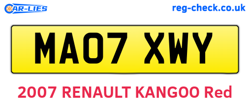 MA07XWY are the vehicle registration plates.
