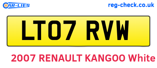 LT07RVW are the vehicle registration plates.