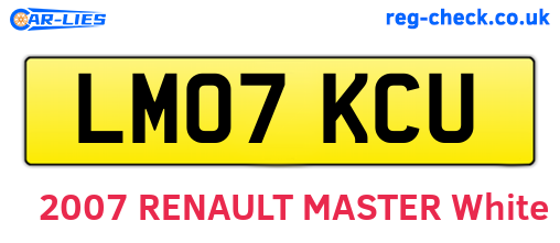 LM07KCU are the vehicle registration plates.