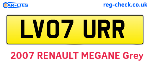 LV07URR are the vehicle registration plates.