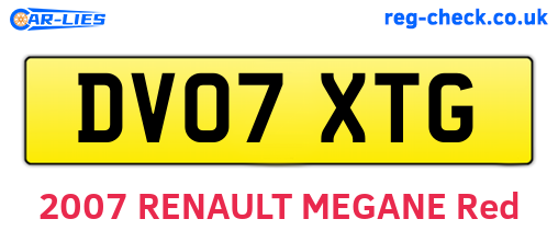 DV07XTG are the vehicle registration plates.