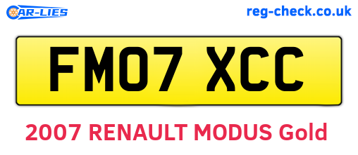 FM07XCC are the vehicle registration plates.