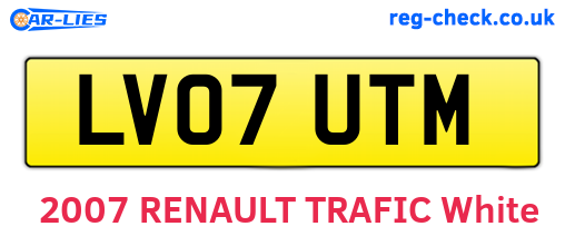 LV07UTM are the vehicle registration plates.