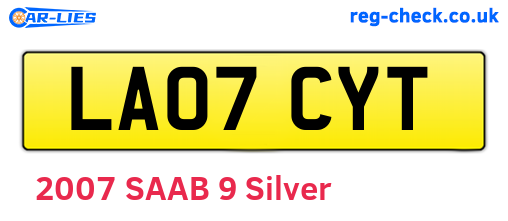 LA07CYT are the vehicle registration plates.